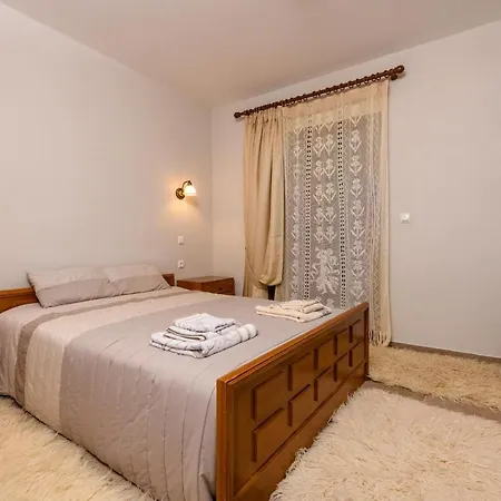 Kyra's House Apartmán